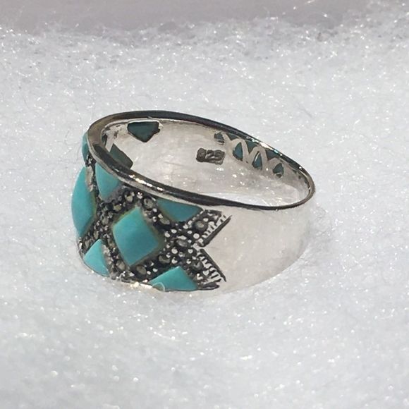 Vintage Sterling Turquoise Marcasite Inlay Ring 7.75 - Picture 3 of 12